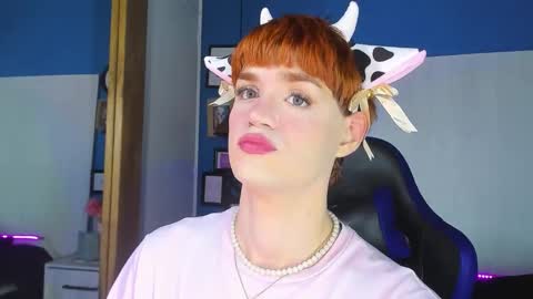 Vlad  online show from September 2025 02:41:01 PM