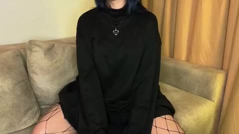 Jeny online show from November 2025 10:01:02 AM