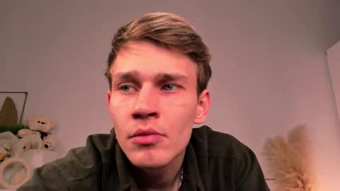 Snapshot of volan_starts chatting on March 2026 12:07:01 PM Dan online show from March 2026 12:07:01 PM