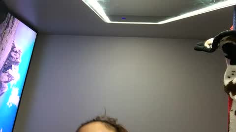 volentic online show from October 2025 08:28:01 PM