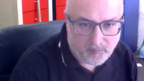 volpi72 online show from May 2026 10:23:01 AM