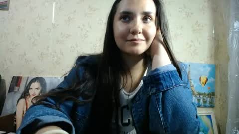Snapshot of voulezvous_angel chatting on June 2026 06:32:02 PM voulezvous_angel online show from June 2026 06:32:02 PM