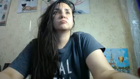 Snapshot of voulezvous_angel chatting on June 2026 07:27:02 PM voulezvous_angel online show from June 2026 07:27:02 PM