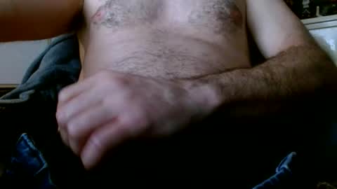 Snapshot of voyeur_qc chatting on February 2026 04:01:02 AM voyeur_qc online show from February 2026 04:01:02 AM