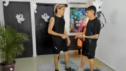 Snapshot of voyeurism_guys chatting on October 2025 11:14:01 PM voyeurism_guys online show from October 2025 11:14:01 PM