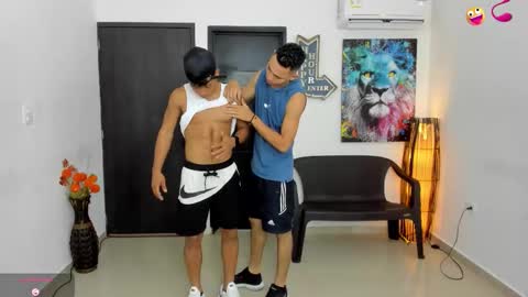 Snapshot of voyeurism_guys chatting on November 2025 11:04:02 PM voyeurism_guys online show from November 2025 11:04:02 PM