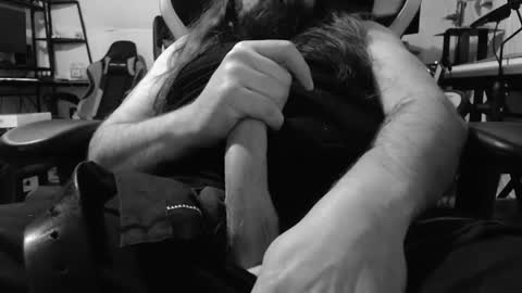 Snapshot of voyeurjiggy chatting on January 2025 08:22:01 AM voyeurjiggy online show from January 2025 08:22:01 AM