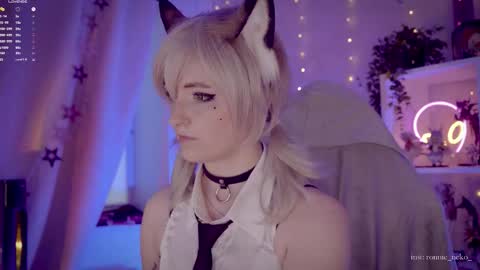 vronnier online show from September 2025 03:58:02 PM