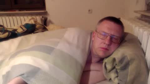 vthomasp719 online show from April 2026 06:17:01 AM