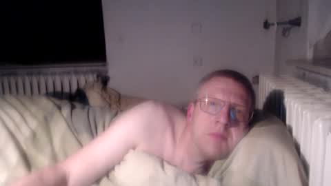 vthomasp719 online show from May 2026 11:11:01 PM
