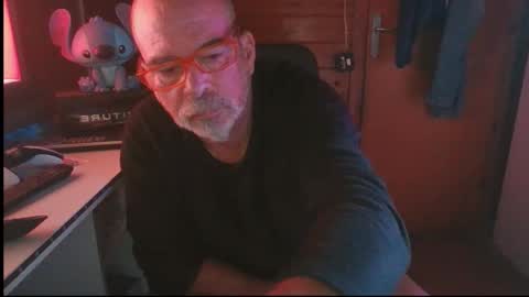 oscar online show from October 2025 08:31:02 PM