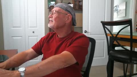 Vueuorme online show from December 2024 04:39:02 PM