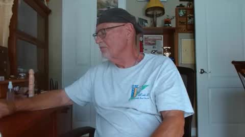 Vueuorme online show from April 2026 07:09:02 PM