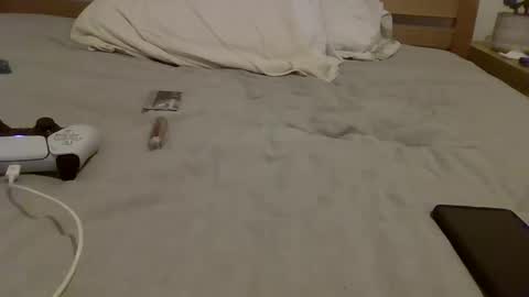 hung boy online show from March 2025 01:28:01 AM