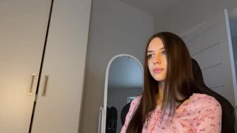 Arina online show from March 2026 09:22:01 AM