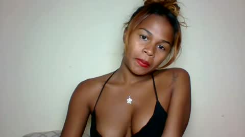 Snapshot of vynarahot chatting on June 2026 05:55:02 PM vynarahot online show from June 2026 05:55:02 PM