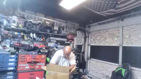 wakesblowinclouds online show from December 2025 10:46:02 AM