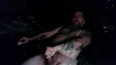 Snapshot of wakeupthedead77 chatting on December 2025 05:27:02 AM Mr. Dead online show from December 2025 05:27:02 AM