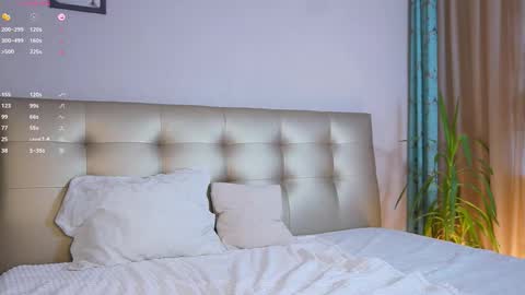 Snapshot of waki_fuckie chatting on November 2025 08:14:01 AM Lina online show from November 2025 08:14:01 AM