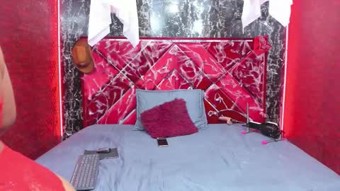 waleska   online show from October 2025 12:23:01 PM