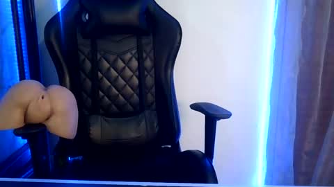 ghhhgh online show from February 2026 08:39:01 PM