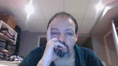 walker033 online show from February 2025 06:09:01 AM