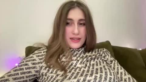 walkiria19 online show from March 2026 07:42:01 PM