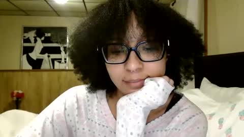 wanderlustgaal online show from February 2026 01:57:02 AM