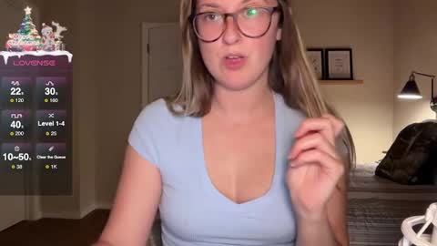 Snapshot of wanderlustjade chatting on December 2024 11:18:01 PM Jade  Adonis online show from December 2024 11:18:01 PM