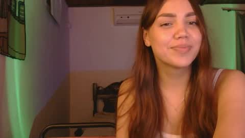 Snapshot of wanderwhitch chatting on February 2026 02:13:02 AM Miya online show from February 2026 02:13:02 AM