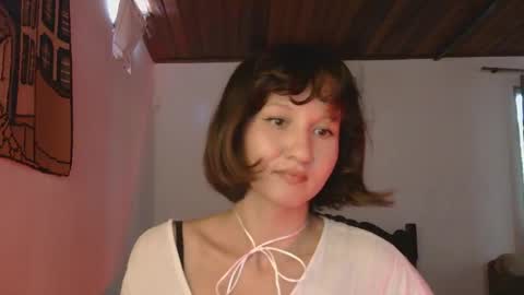 Snapshot of wanderwhitch chatting on March 2026 04:03:01 PM Miya online show from March 2026 04:03:01 PM