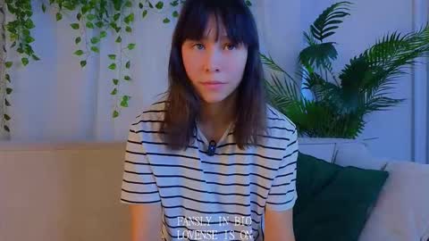 Betti online show from November 2025 02:28:01 AM