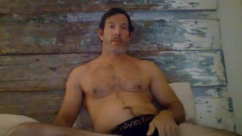 Snapshot of want_to_be_recognized chatting on March 2026 11:42:02 PM want_to_be_recognized online show from March 2026 11:42:02 PM