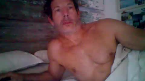 Snapshot of want_to_be_recognized chatting on March 2026 01:33:01 PM want_to_be_recognized online show from March 2026 01:33:01 PM