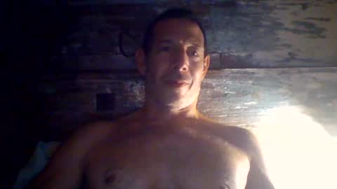 Snapshot of want_to_be_recognized chatting on May 2026 02:41:01 AM want_to_be_recognized online show from May 2026 02:41:01 AM