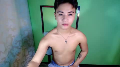 Snapshot of wantedtwink_69 chatting on October 2025 10:47:01 AM itsmeyour dewji on ig online show from October 2025 10:47:01 AM