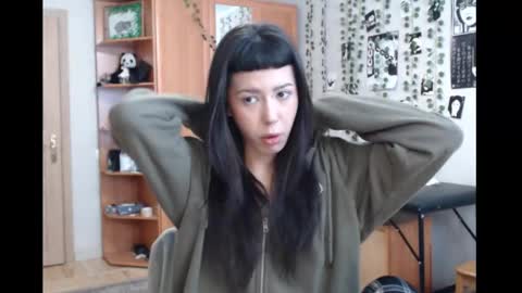 Mina online show from February 2026 09:49:02 AM