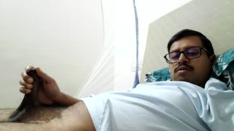 Snapshot of wearcondom chatting on August 2026 07:40:01 AM sexyguy online show from August 2026 07:40:01 AM