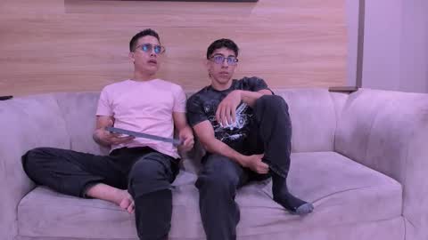 Jhonny Dick  his neighbors. online show from February 2026 08:03:02 PM