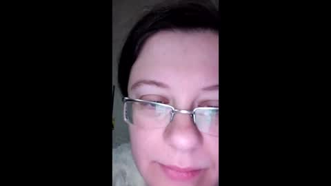 Snapshot of webgirl2 chatting on December 2024 11:51:02 AM Marina online show from December 2024 11:51:02 AM