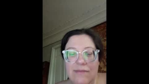 Marina online show from May 2026 04:02:02 PM