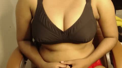 mina online show from April 2026 08:09:02 PM