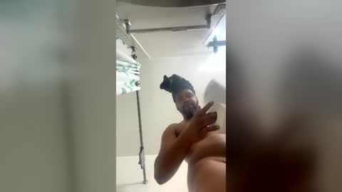 WeDaShit Come Vibe with me . online show from July 2026 01:32:02 PM