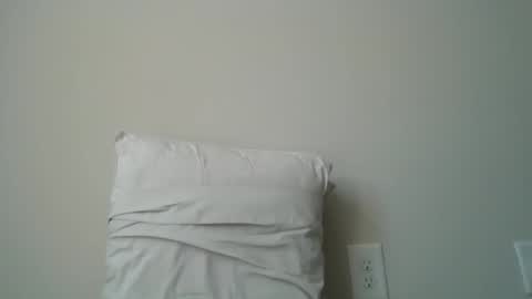 Snapshot of weezy210 chatting on May 2026 02:57:01 PM Weezy online show from May 2026 02:57:01 PM
