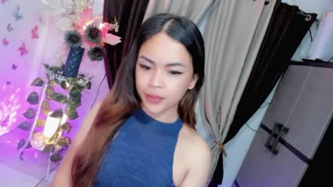 Hi Im LOVIE Please dont forget to follow and thumbs up me online show from March 2026 02:33:02 AM