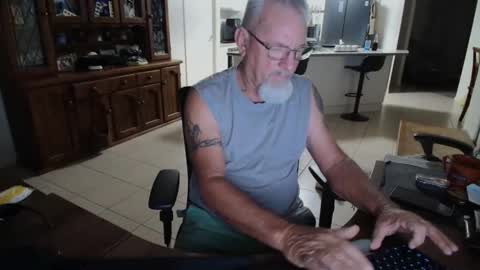 Wellhelloo online show from February 2026 07:12:01 PM