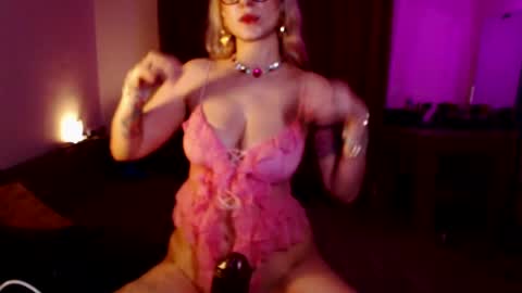 Liza online show from April 2026 04:33:02 PM