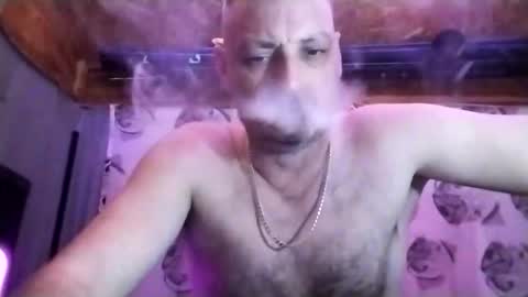 Snapshot of welshdragon37 chatting on December 2025 12:29:01 AM Welshdragon37 online show from December 2025 12:29:01 AM