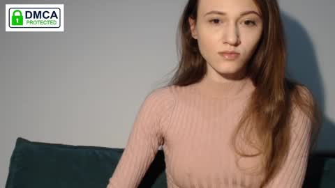 Milena online show from November 2025 10:01:01 PM