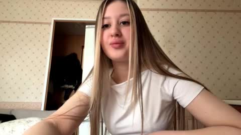 Snapshot of wendiepenniston chatting on March 2026 11:14:01 AM Wendi online show from March 2026 11:14:01 AM